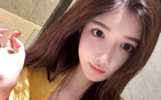 爱上海同城论坛：揭秘本地生活服务数字化转型的密码